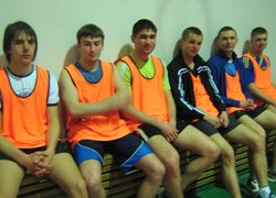 Чемпіонат університету з волейболу між факультетами (юнаки)
